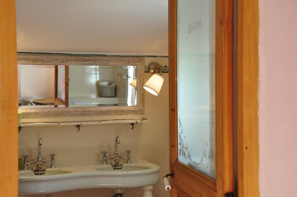 Bed and Breakfast Le Mas En Provence Entrechaux Номер фото