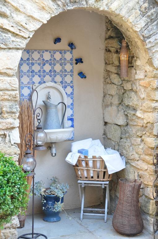Bed and Breakfast Le Mas En Provence Entrechaux Экстерьер фото