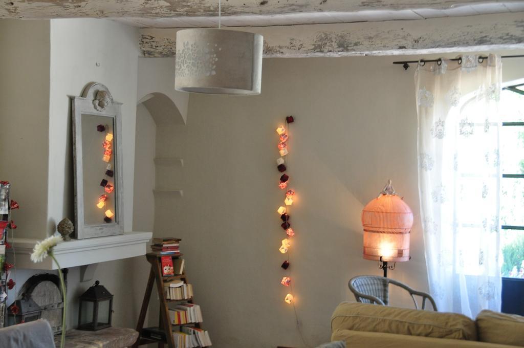 Bed and Breakfast Le Mas En Provence Entrechaux Экстерьер фото
